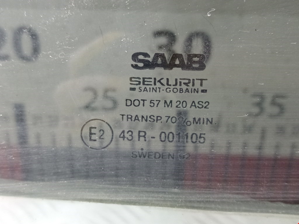Стекло двери задней правой Saab 9000 2 купить в Беларуси