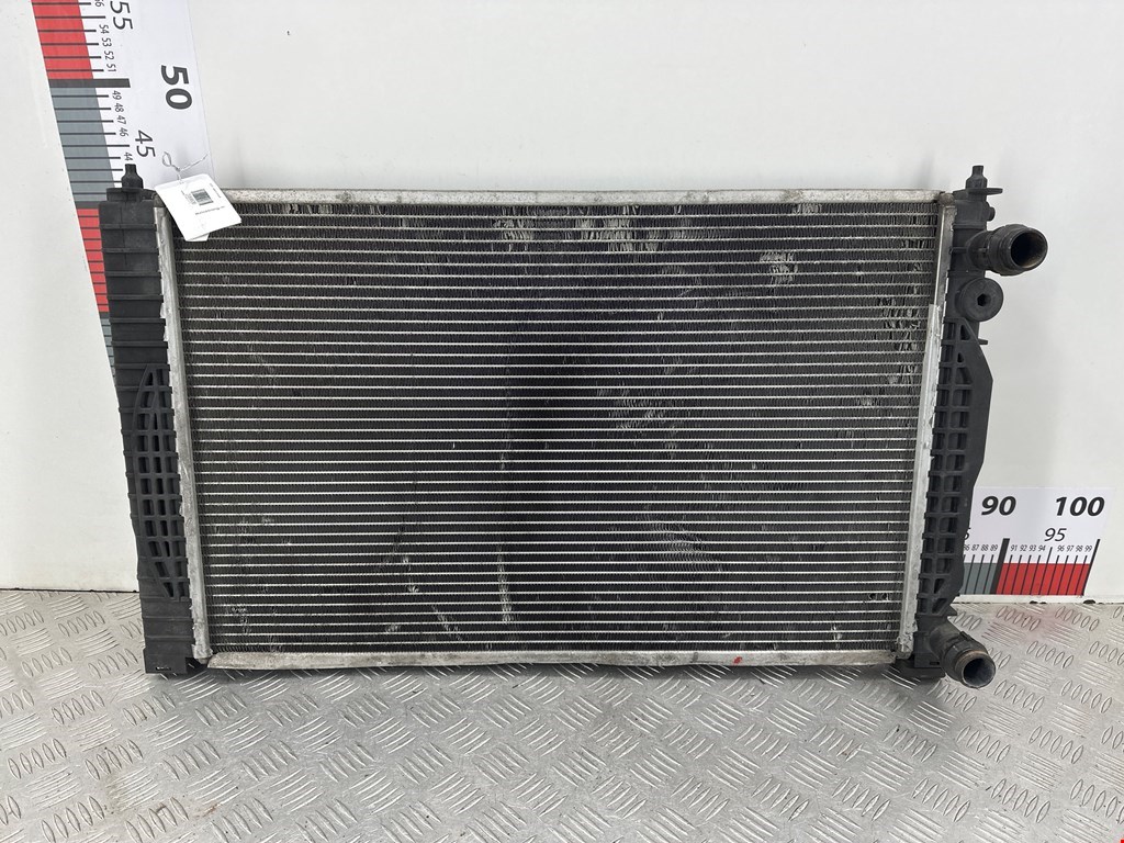 Радиатор основной Volkswagen Passat 5 GP