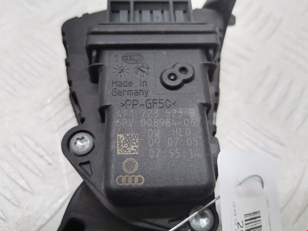 Педаль газа Audi A6 C6 купить в России