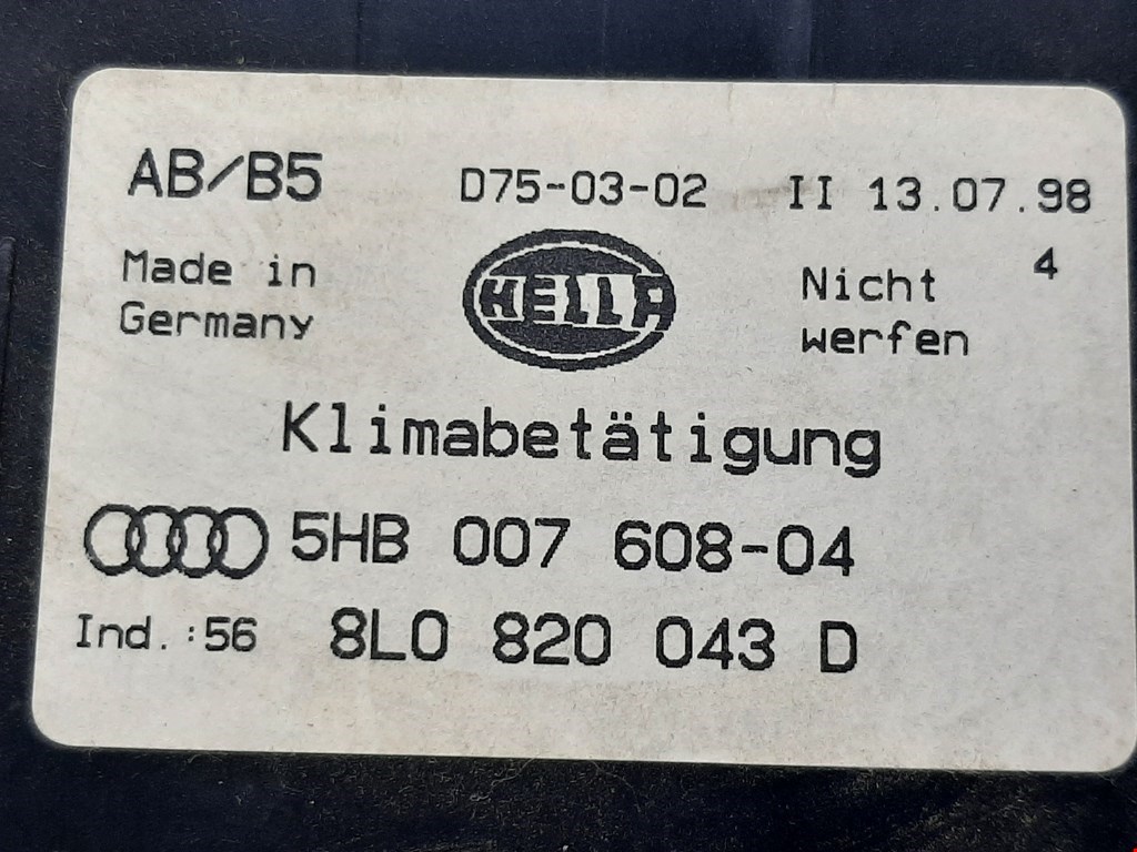 Переключатель отопителя (печки) Audi A4 B5 купить в России