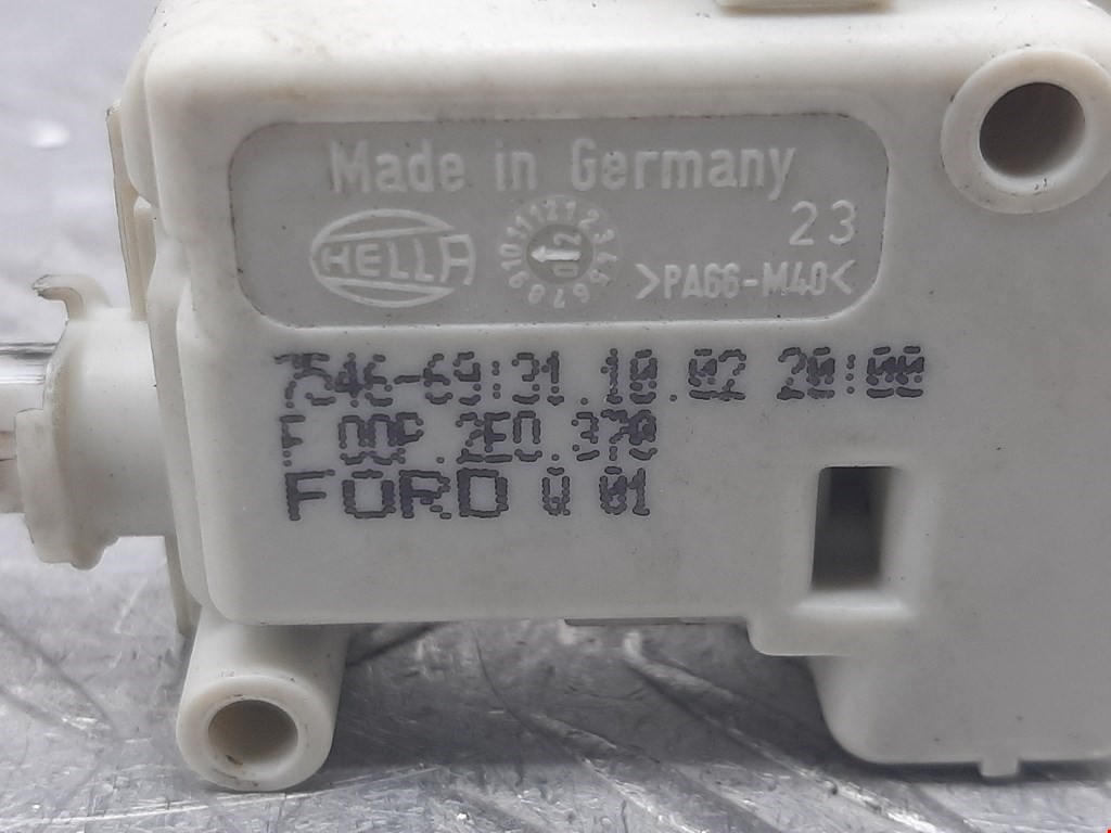 Электропривод (сервопривод) крышки багажника Ford Mondeo 3 купить в России