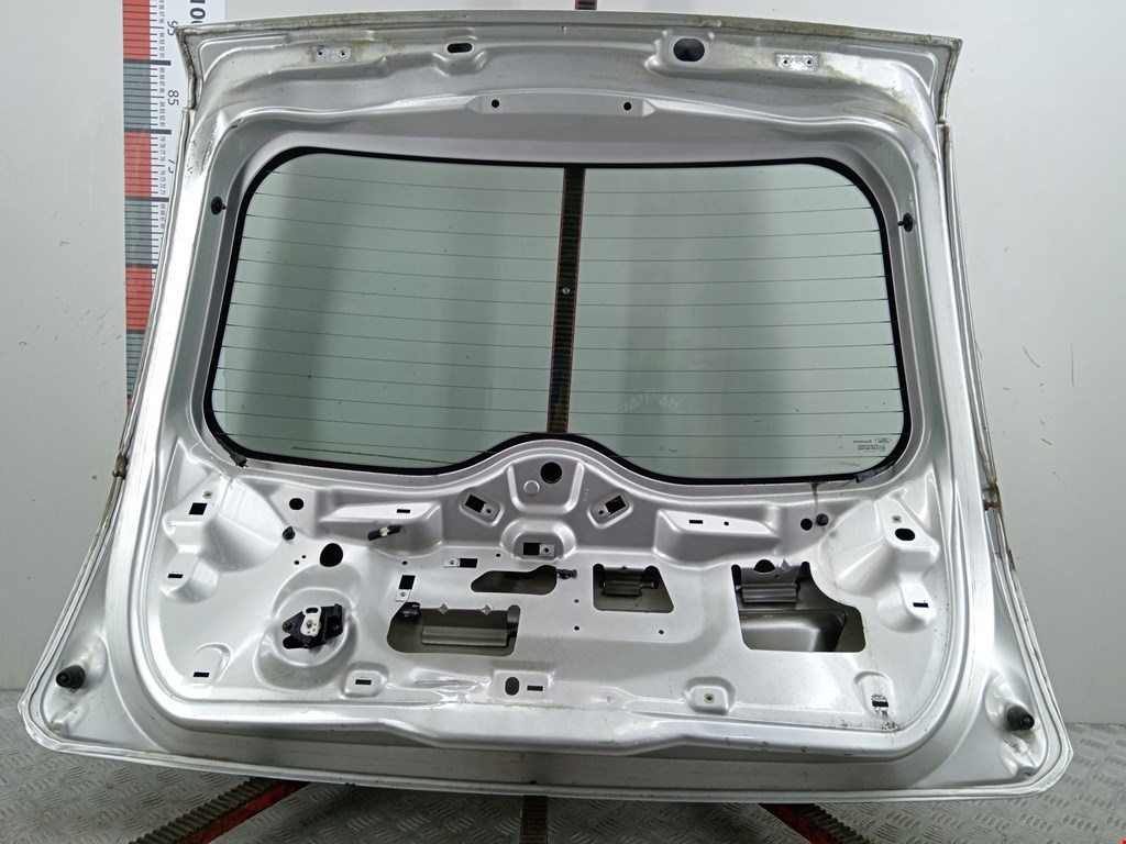 Крышка (дверь) багажника Ford Fiesta 5 купить в России