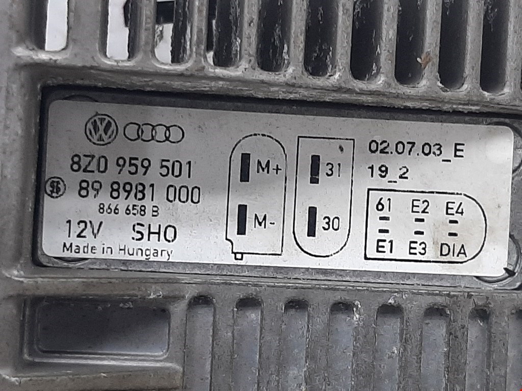 Блок управления вентилятором Audi A2 8Z купить в Беларуси