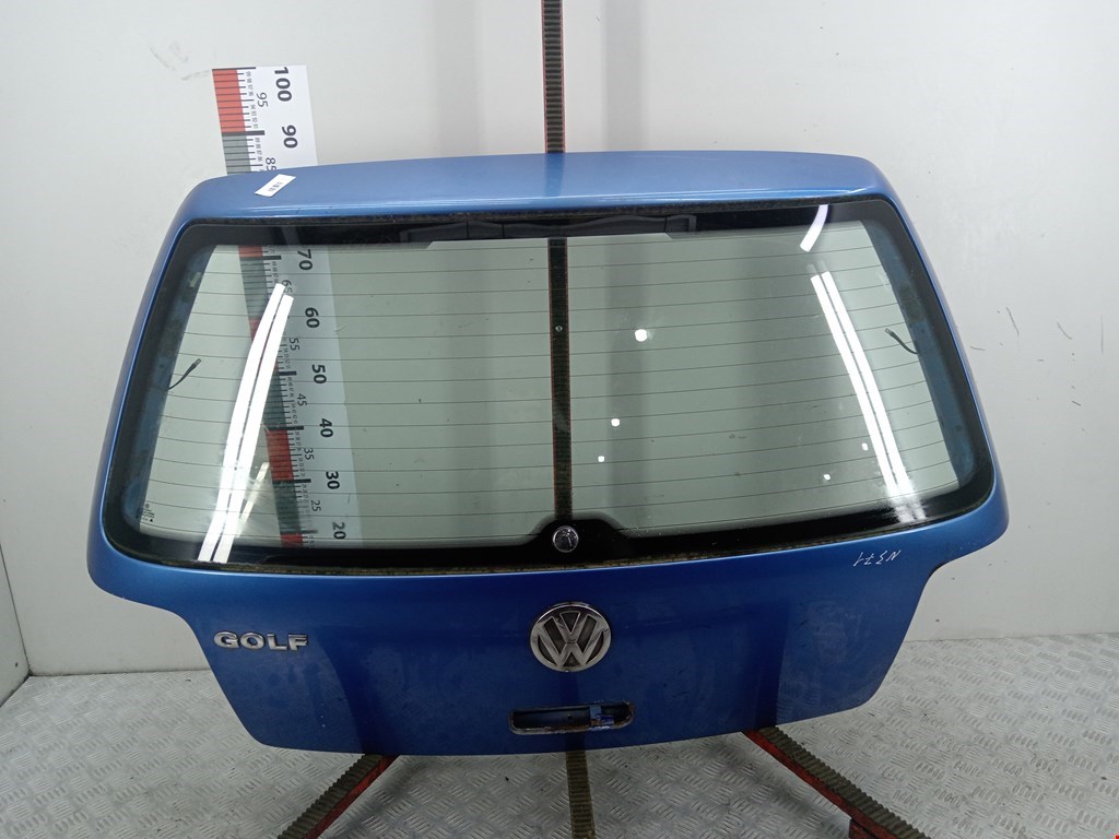 Крышка (дверь) багажника Volkswagen Golf 4 купить в Беларуси