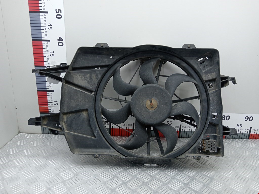 Вентилятор радиатора основного Ford Focus 1 купить в России