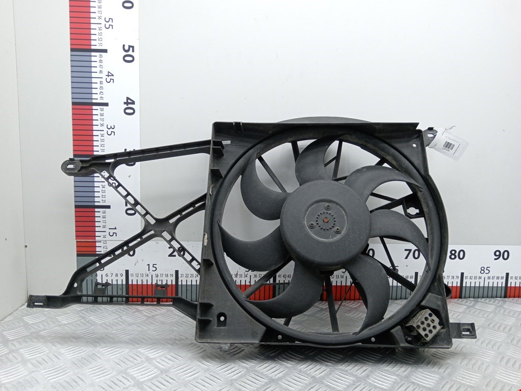 Вентилятор радиатора основного Opel Zafira B купить в Беларуси