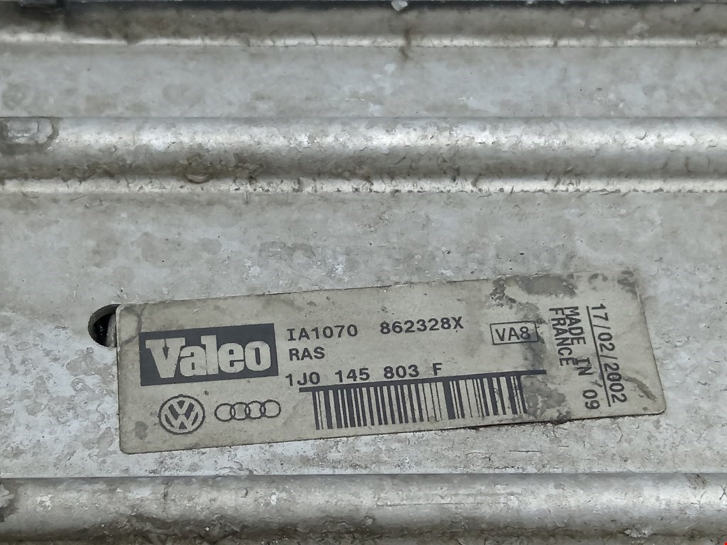 Интеркулер (радиатор интеркулера) Volkswagen Golf 4 купить в Беларуси