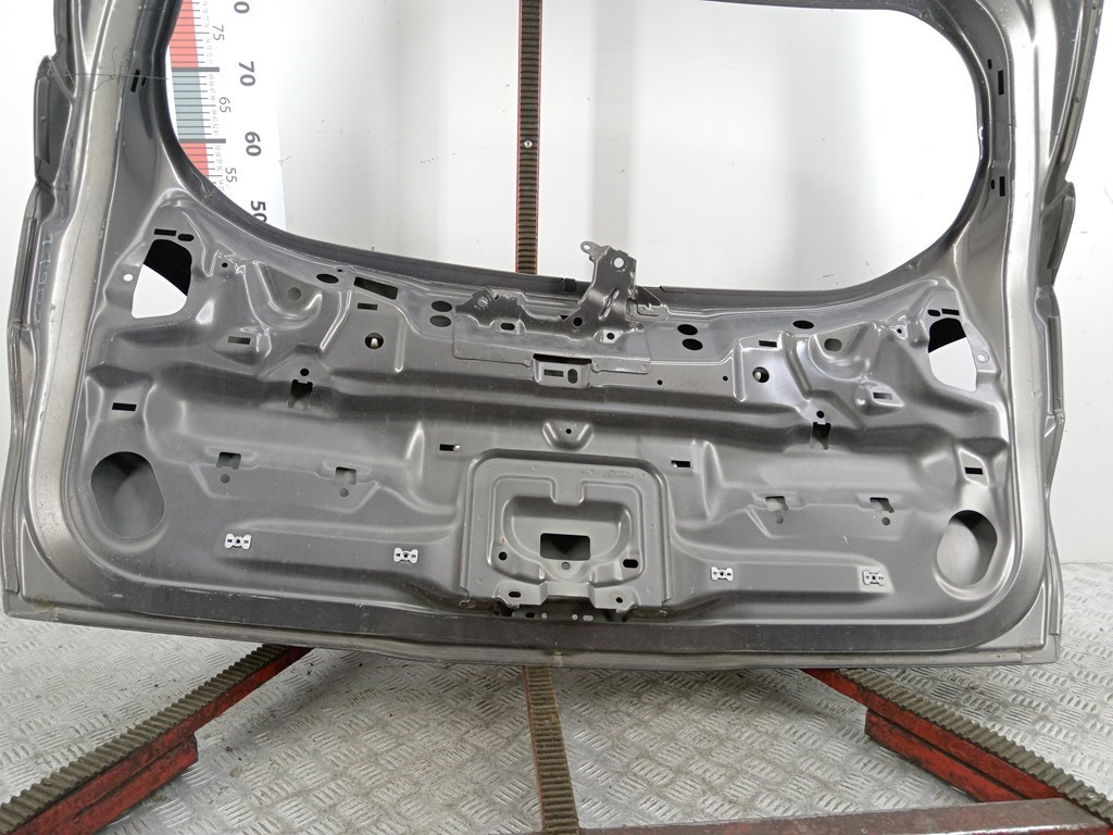 Крышка (дверь) багажника Ford Focus 3 купить в Беларуси