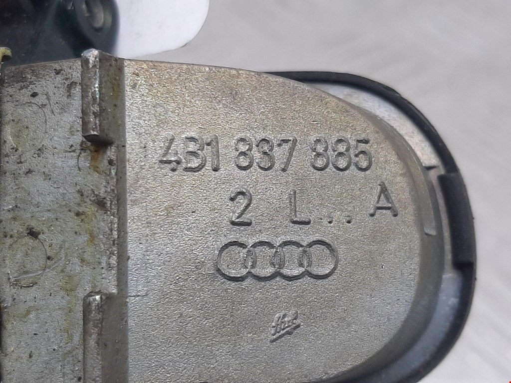Ручка двери наружная задняя левая Audi A8 D2 купить в Беларуси