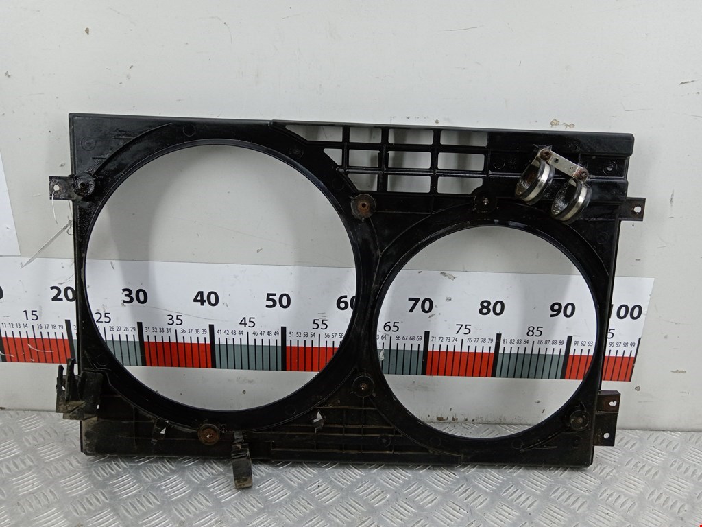 Диффузор вентилятора Audi TT 8N