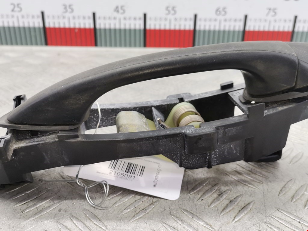 Ручка двери наружная задняя левая Mercedes C-Class (W203) купить в Беларуси