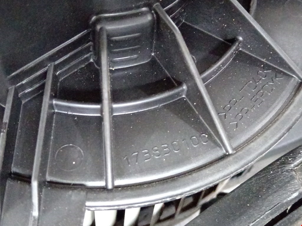 Моторчик печки (вентилятор отопителя) Mercedes Citan (W415) купить в Беларуси