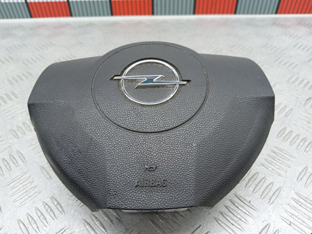 Подушка безопасности в рулевое колесо Opel Zafira B купить в Беларуси