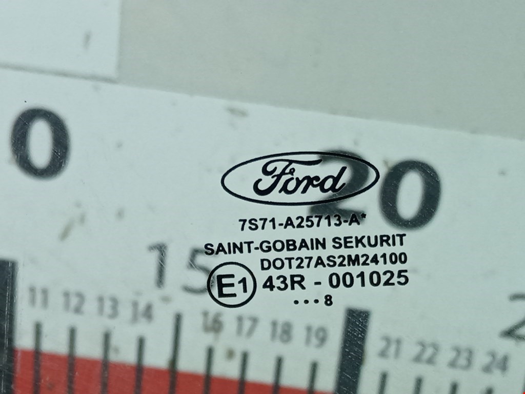 Стекло двери задней левой Ford Mondeo 4 купить в Беларуси