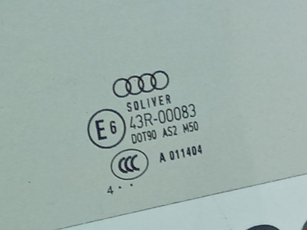 Стекло двери передней левой Audi A6 C6 купить в Беларуси