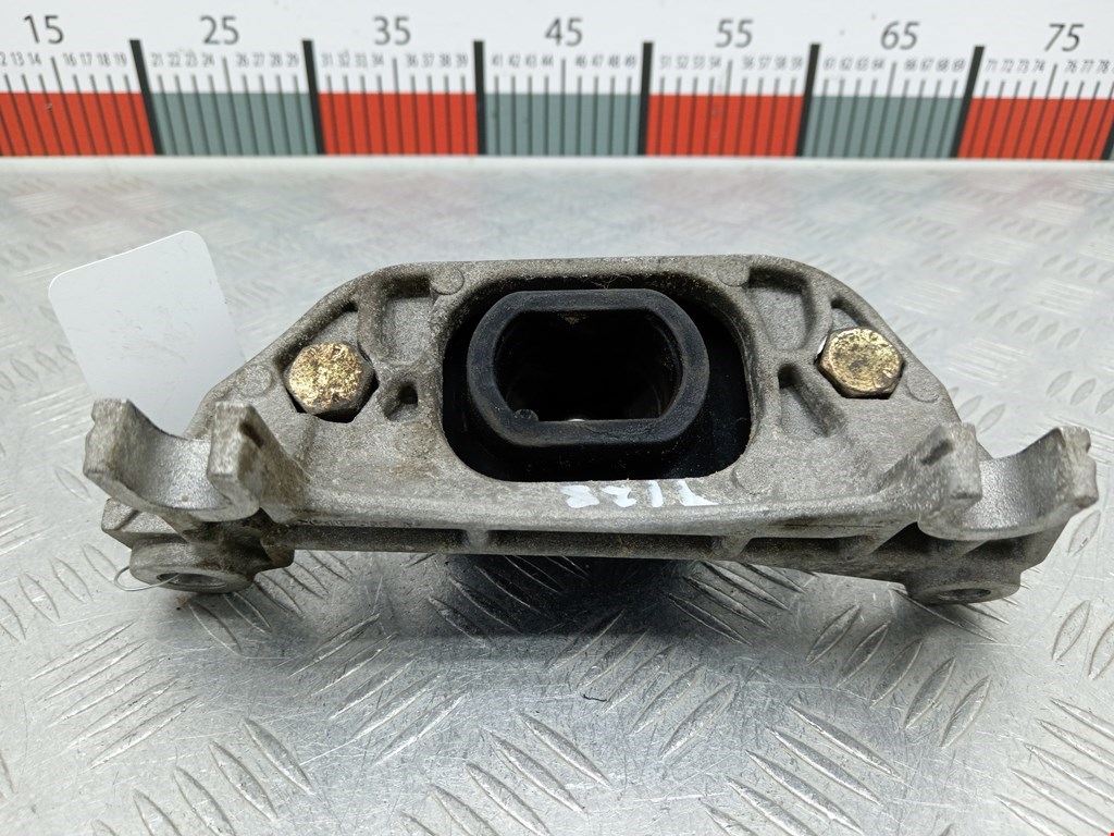 Подушка (опора) крепления двигателя Renault Megane 2 купить в Беларуси