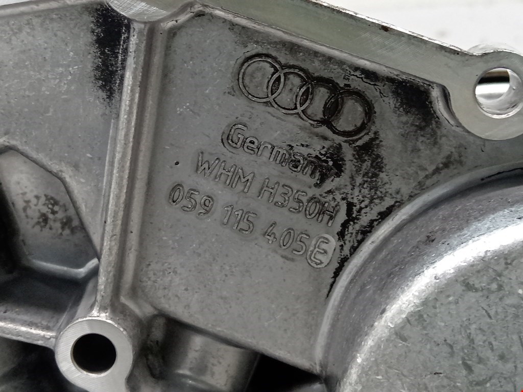 Корпус масляного фильтра Audi A6 C5 купить в Беларуси